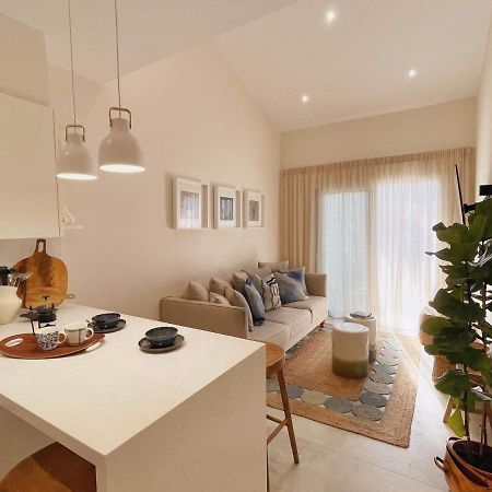 Poseidon'S Limnaria Apartment Paphos Bagian luar foto