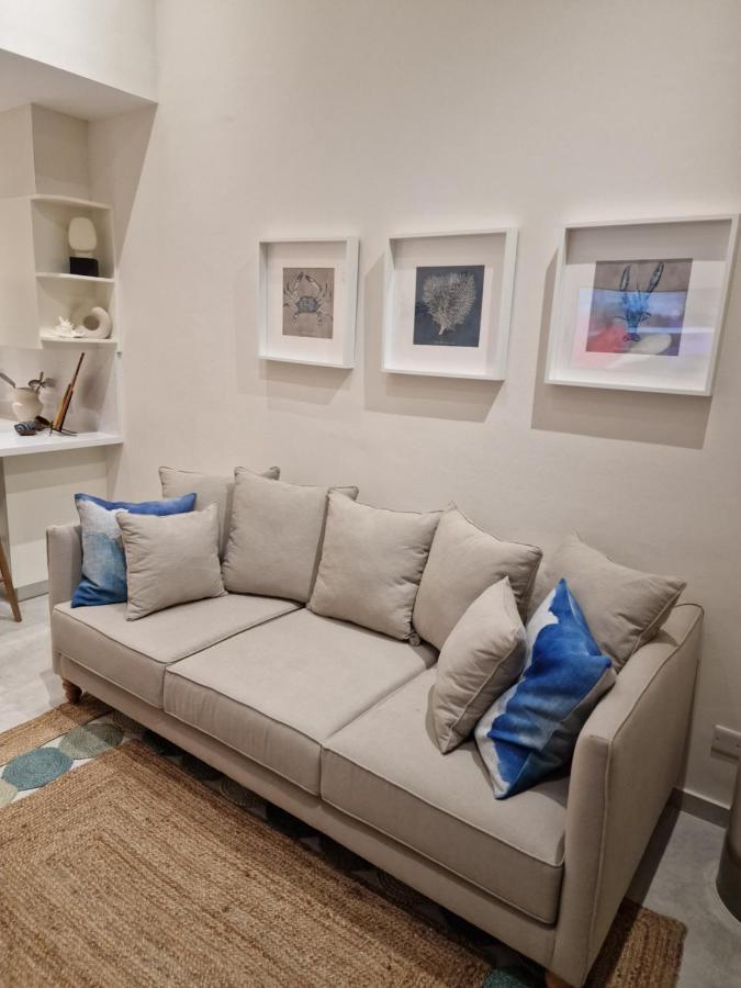 Poseidon'S Limnaria Apartment Paphos Bagian luar foto