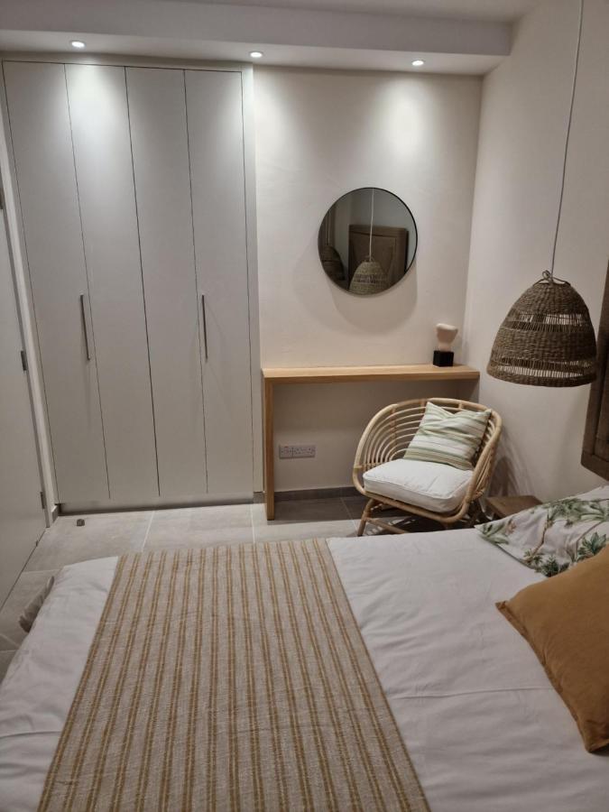Poseidon'S Limnaria Apartment Paphos Bagian luar foto