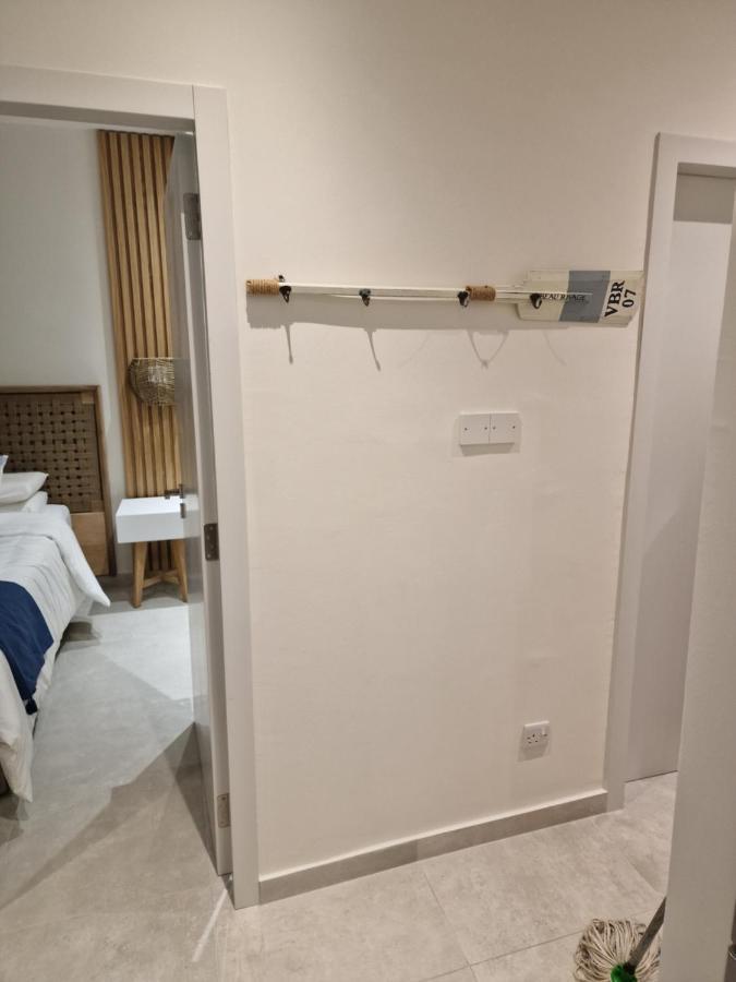 Poseidon'S Limnaria Apartment Paphos Bagian luar foto