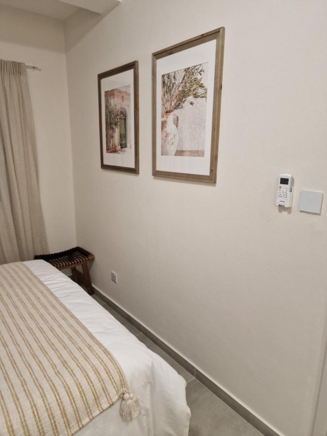 Poseidon'S Limnaria Apartment Paphos Bagian luar foto